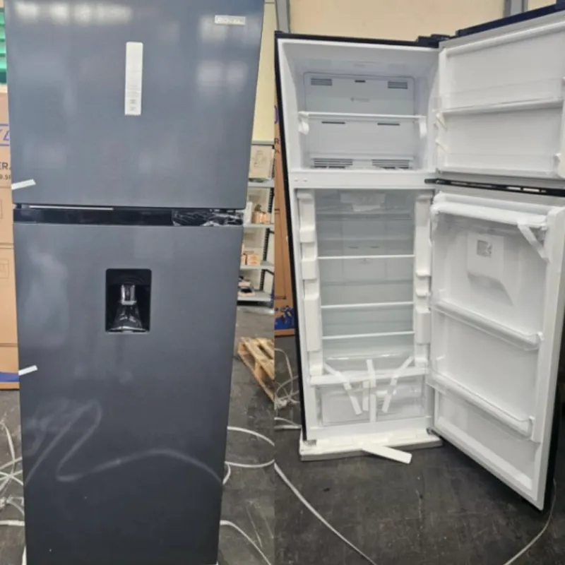 Refrigerador Royal 19.5 pies con dispensador 