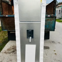 Refrigerador Samsung 15.5 p³ con Dispensador 