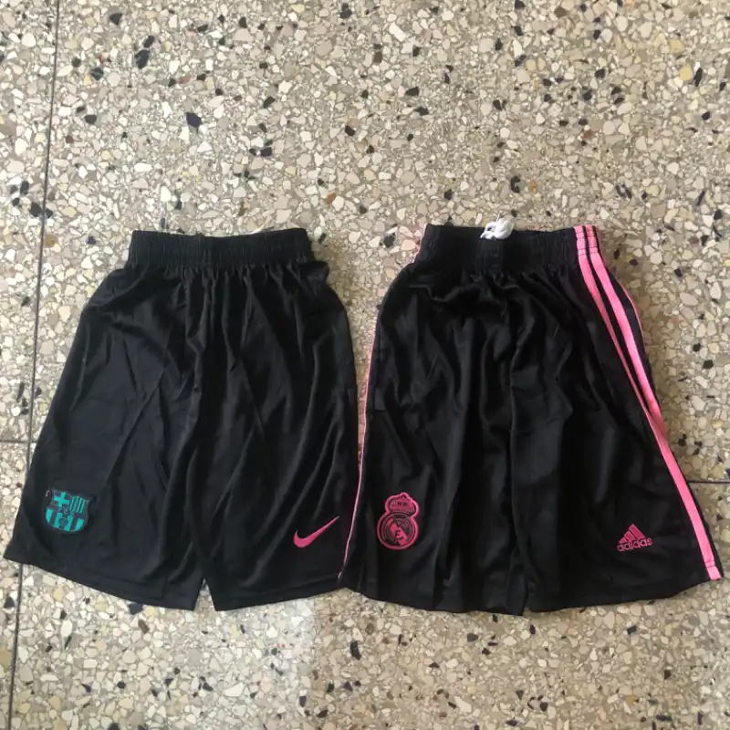 Short deportivo del barça y real madrid