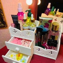 Organizador de maquillajes con gaveticas 