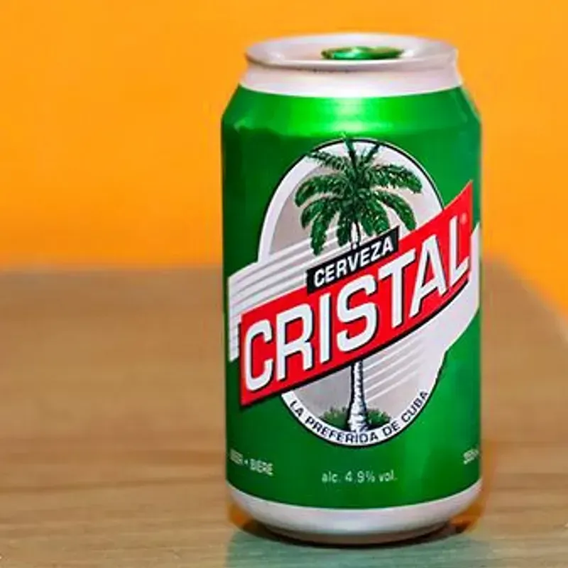 Cerveza Cristal.