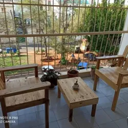 Juego 2 butacas y mesita 