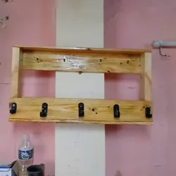 Repisa para colgar carteras, llaves, etc 