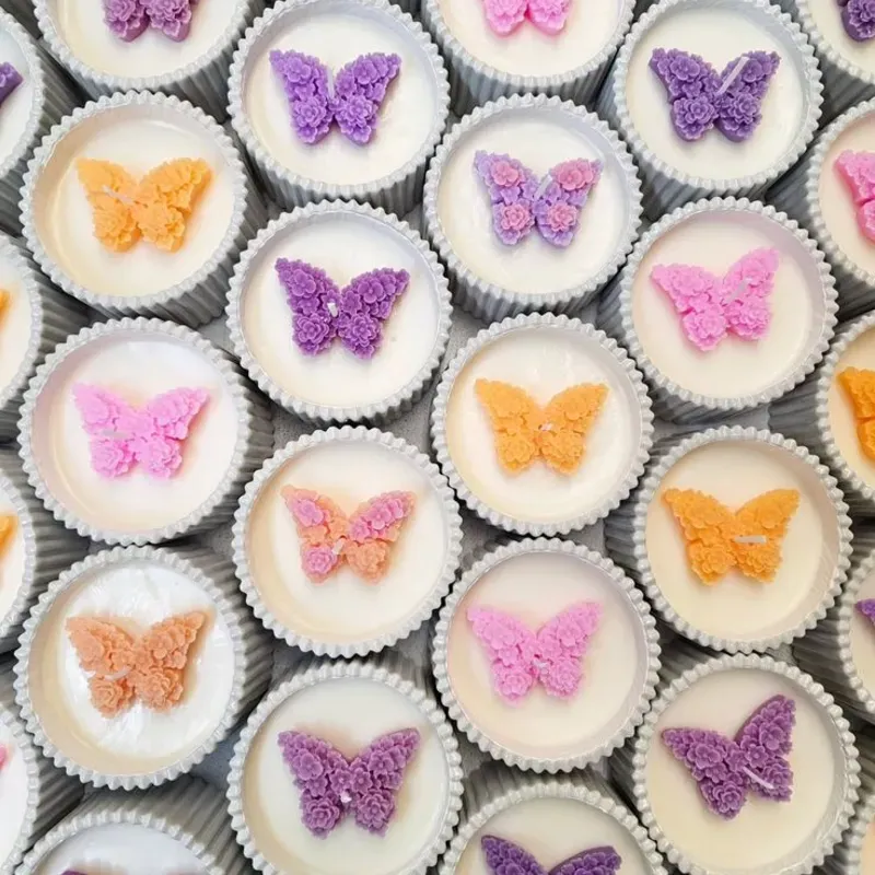 Base de yeso con Vela Mariposa 