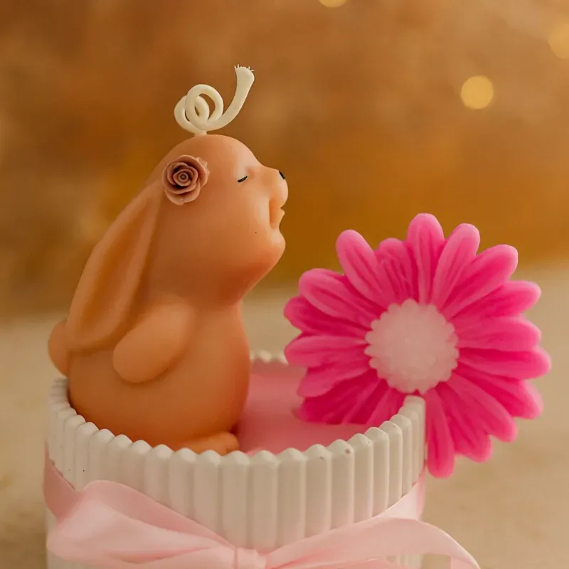 Conejo Floral 