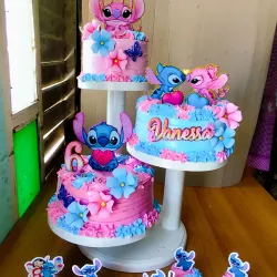 CAKES EN FORMA DE ESCALERA