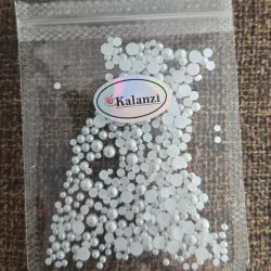 Estuche Medias perlas blancas