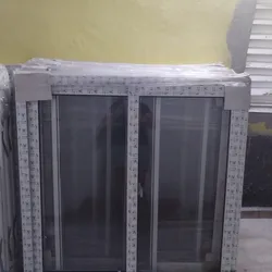 Ventana para cuarto y exteriores