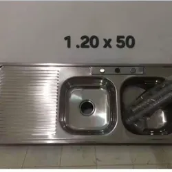Fregadero doble con escurridor 