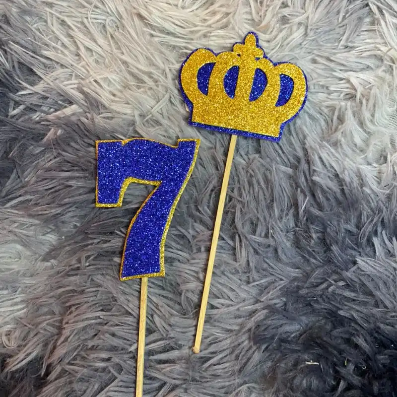 Topers número 7 y corona 