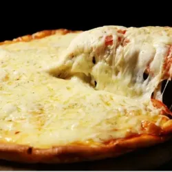 Pizza de Queso (Cheese)