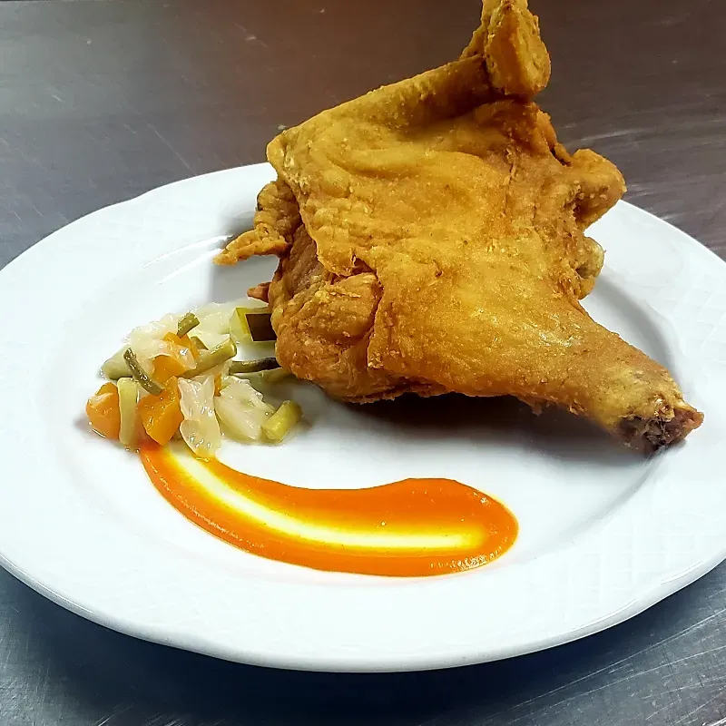 Pollo frito (Fried chicken)