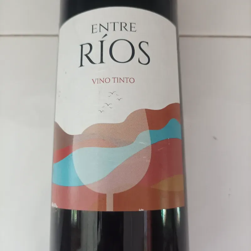 Vino tinto Entre Ríos (Copa)