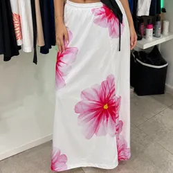 Saya larga de flores