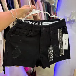 Short de mezclilla negro