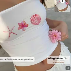 Top corto con estrella-flor-caracol