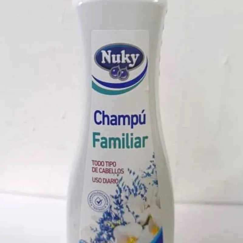 Champú Familiar Nuky 750 ml