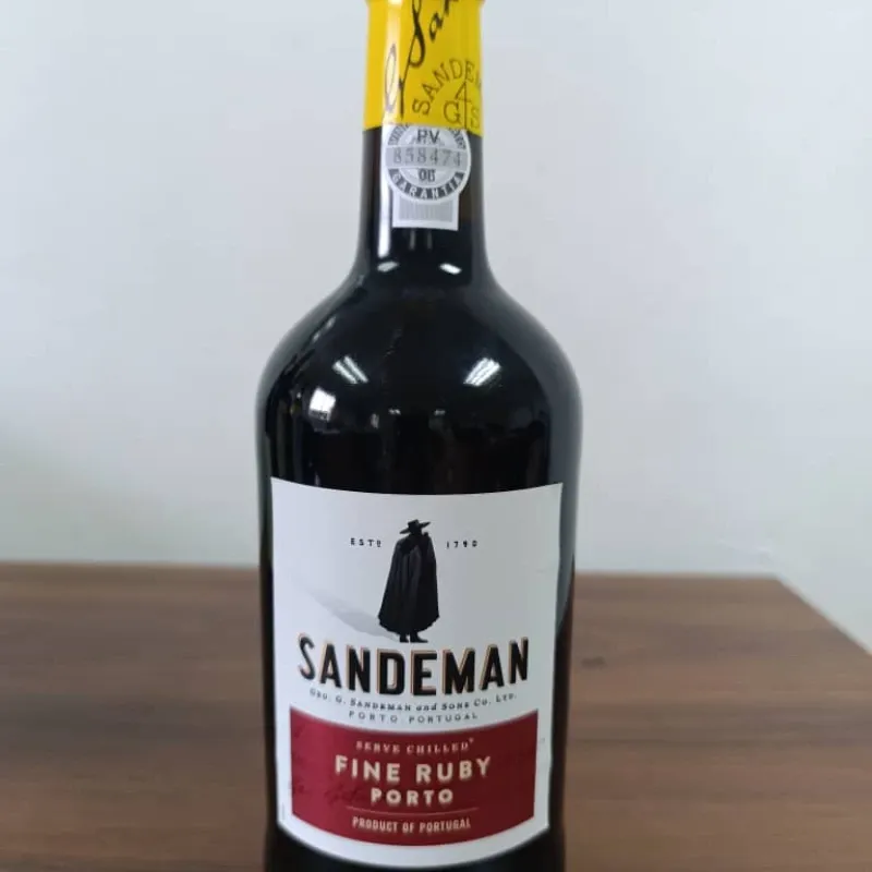 Vino Dulce D.O.Oporto SANDEMAN Ruby 6/Caja