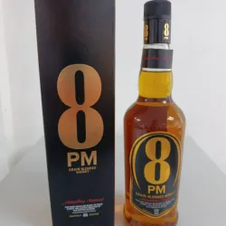 Whisky 8PM Blend 42.8%Alc. con Gift Box 750ml