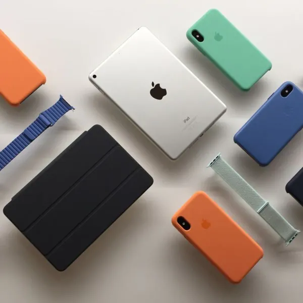 ALTIVA -Tu destino integral para tecnología y más.
Ubicados en playa, ofrecemos una amplia selección de laptops de última generación, impresoras de alta calidad ,celulares y aproductos electrónicos de diversas marcas. Además, contamos con una variedad de perfumes y artículos de uso diario que hacen de nuestra tienda un lugar conveniente para satisfacer tus necesidades. Nuestro equipo de expertos está siempre listo para brindarte asesoramiento personalizado y garantizar que encuentres justo lo que buscas. Ven y descubre la calidad y el servicio excepcional que tenemos para ofrecer. ¡Te esperamos!