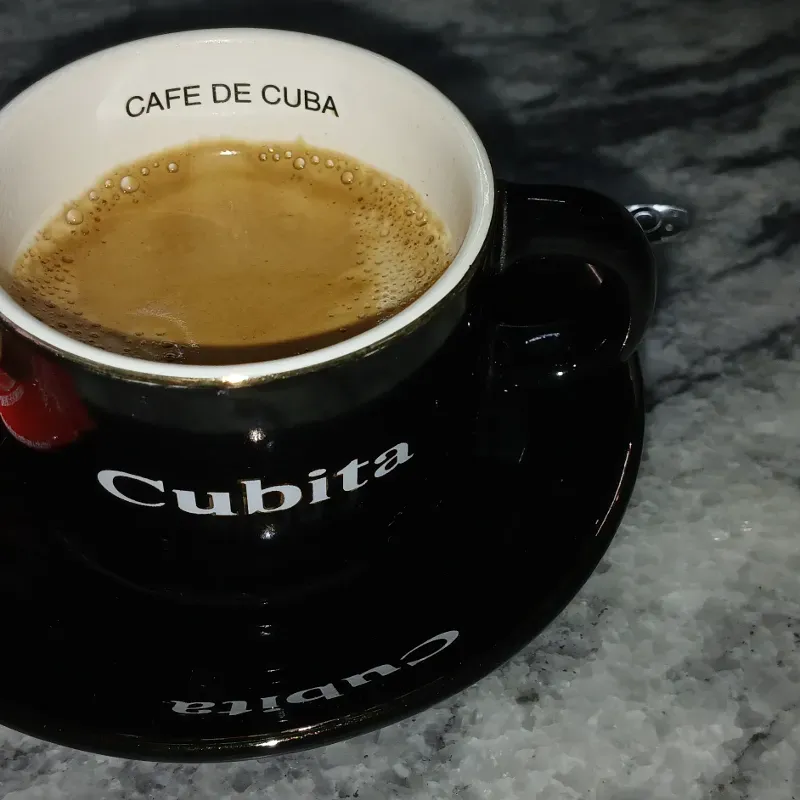 Café con Coffee mate