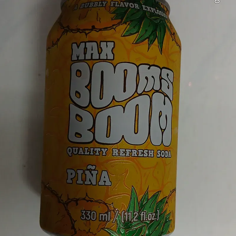 Refresco gaseado sabor piña