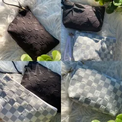 *Cosmetiqueras de Cuadros* 🖤🤍  Tamaño Grande Manilla Colgante