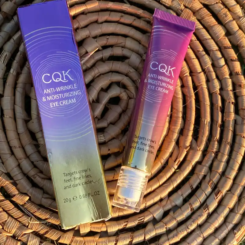 Crema para el contorno de ojos con masajeador de Colágeno