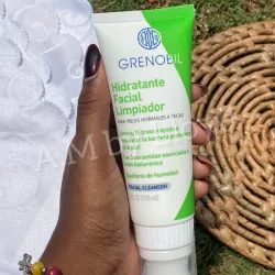 *Espuma Limpiadora Facial con Cepillo Grenobil* 💚💚