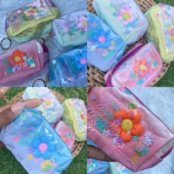*Mini Cosmetiquera de Flor* 🌸