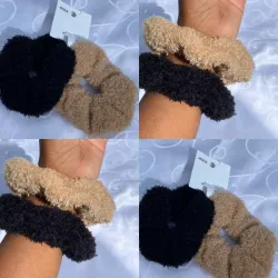 *Scrunchie de Felpa* 🧸