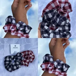 *Scrunchies de Cuadros*