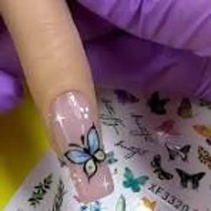 💅 Decoración con Stickers (Por Pareja)