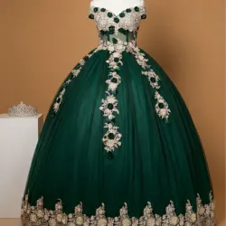 TRAJES COLOR VERDE