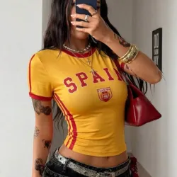Pullover amarillo de España