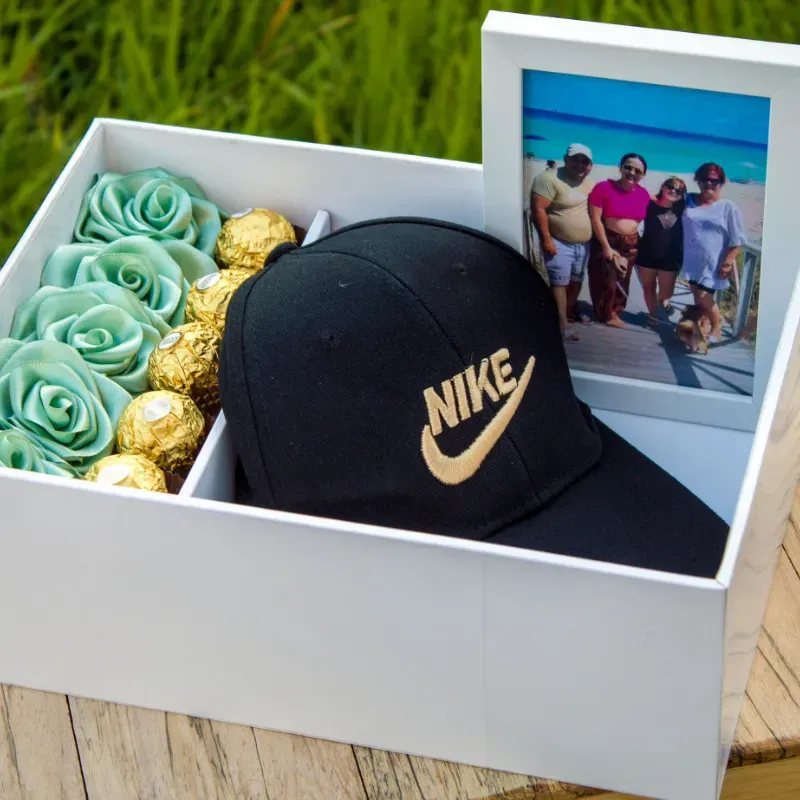 Caja con rosas