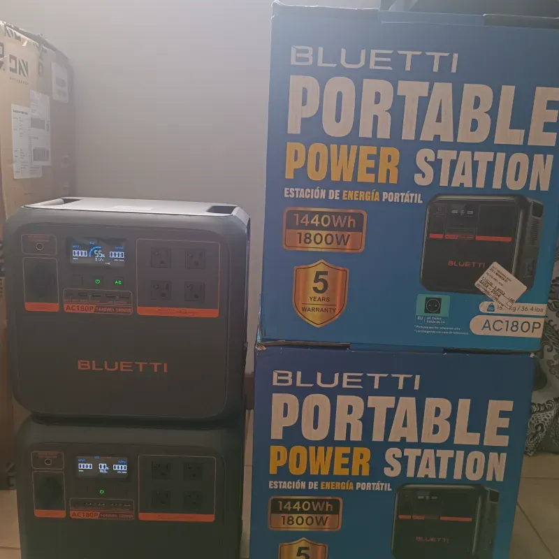 BLUETTI AC180P.  2700W1800W