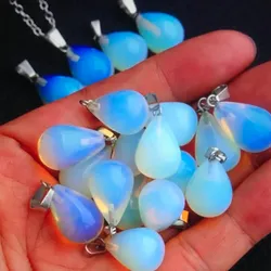 Collar con colgantes de Opalo.