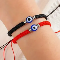 Pulsera tejida
