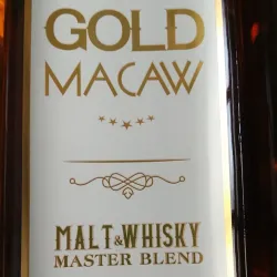 Wuiski Gold Macaw