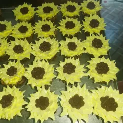 cupkaes de girasol con crema bombón 