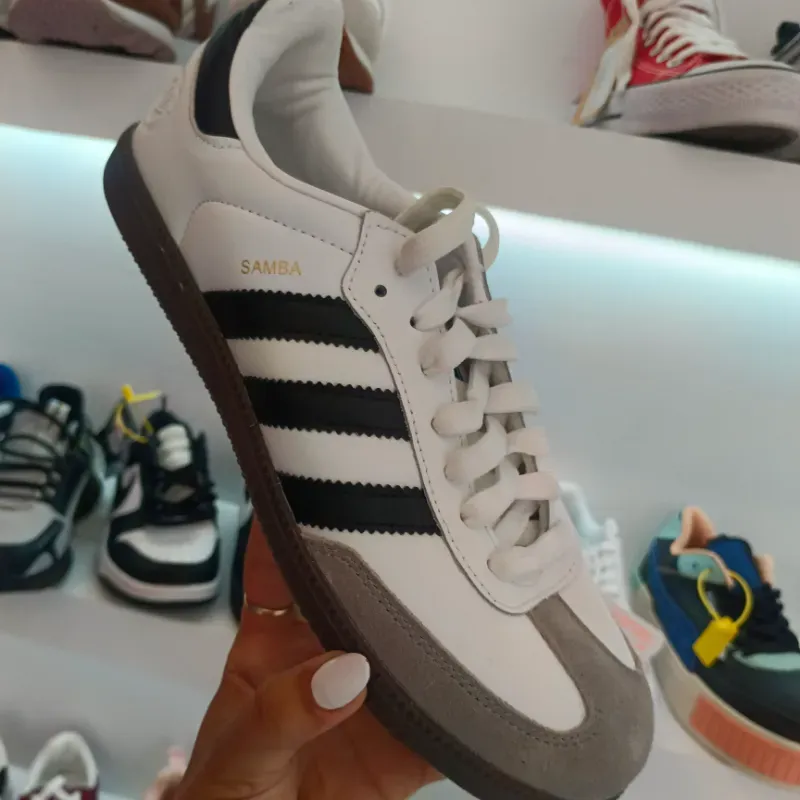 Adidas 