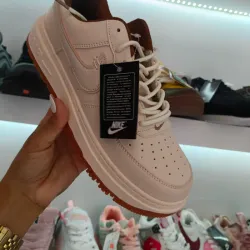 AIR Nike