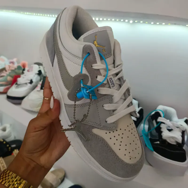 AIR NIKE JORDAN
