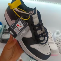 Nike Panda