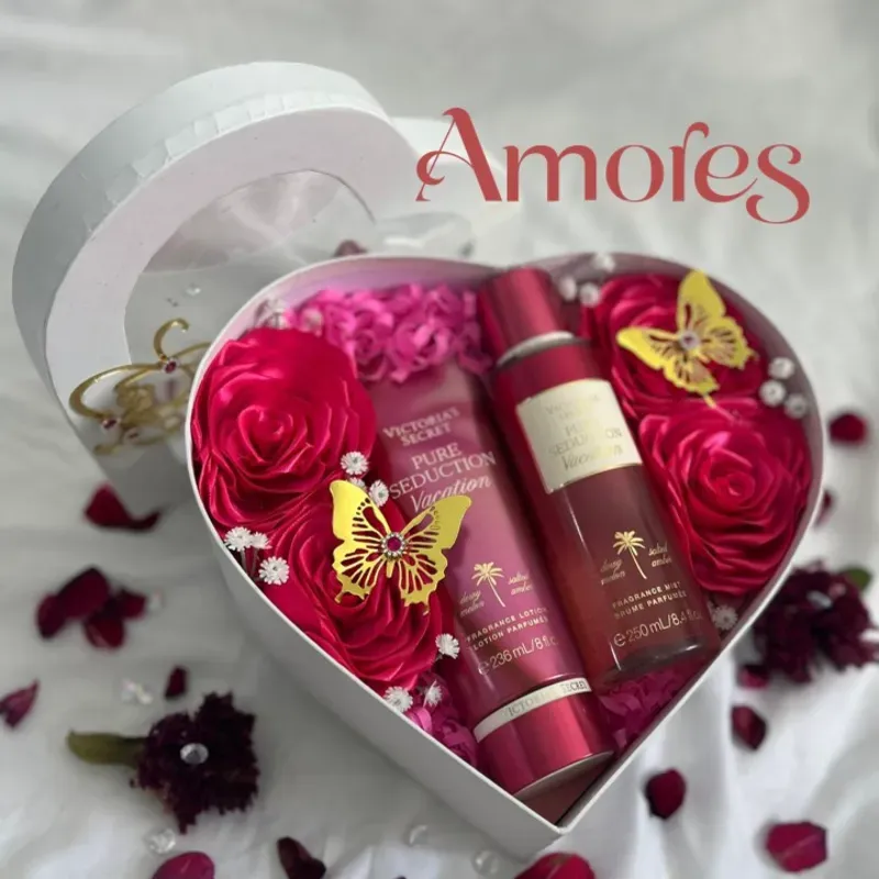 Corazon con Set Pure Seduction Vacation Victoria Secrets
