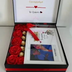 Caja con cuadro personalizado 