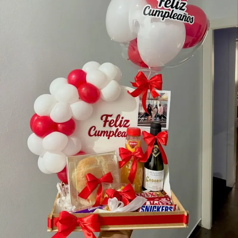 Caja decorada+ globo burbuja 