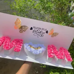 Caja M🩷M con bombones