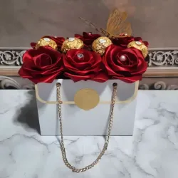 Cartera con bombones 